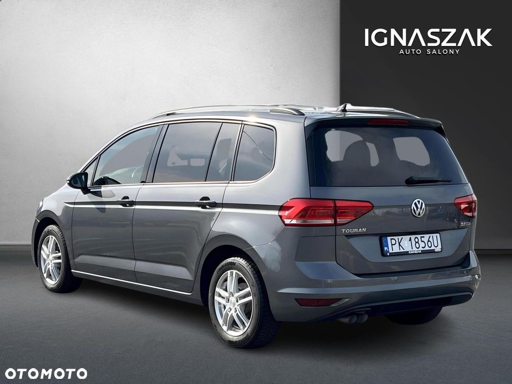 Volkswagen Touran 2.0 TDI BMT Comfortline - 3