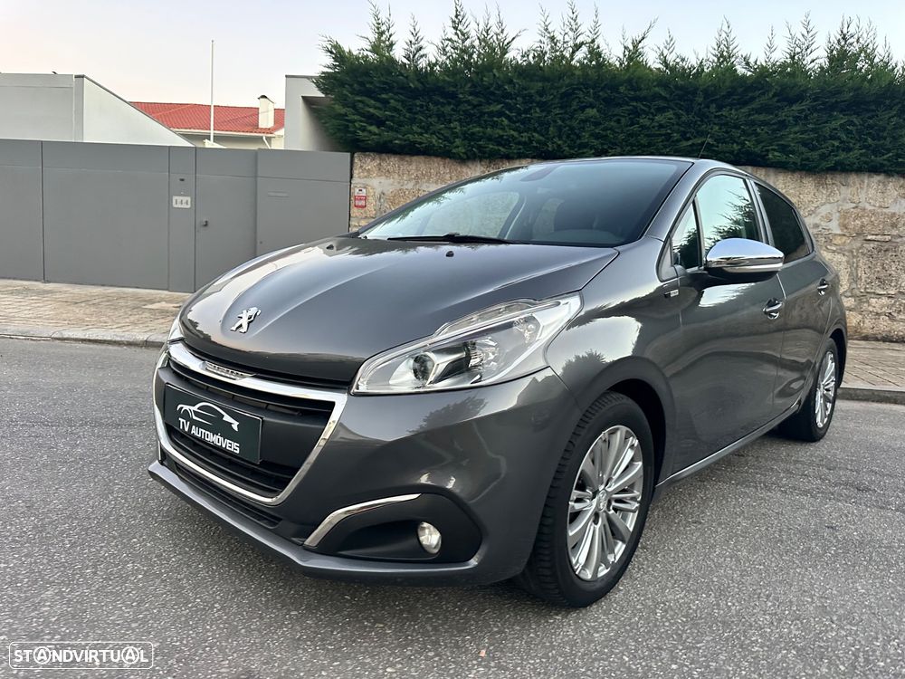 Peugeot 208 1.6 BlueHDi Style - 3