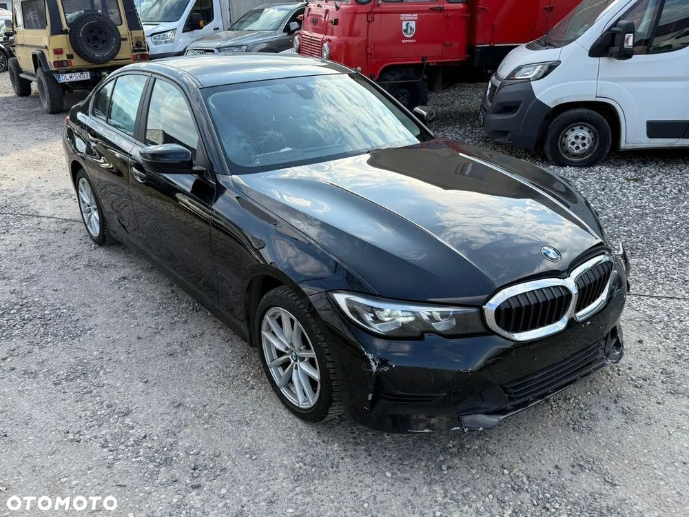 BMW Seria 3 318i Advantage - 5