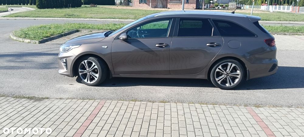 Kia Ceed - 3