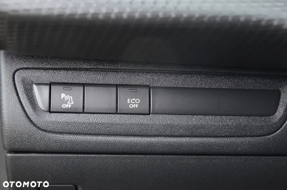 Peugeot 208 PureTech 110 Stop & Start EAT6 Allure - 25