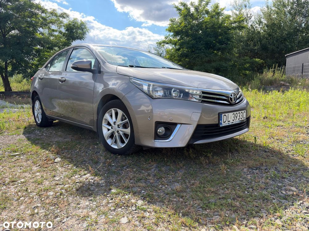 Toyota Corolla 1.6 Premium - 1