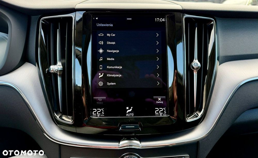 Volvo XC 60 T6 AWD Recharge Geartronic Inscription - 24