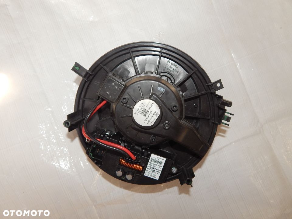 wentylator nagrzewnicy 5q0819021, rezystor 5q0907521A - 1