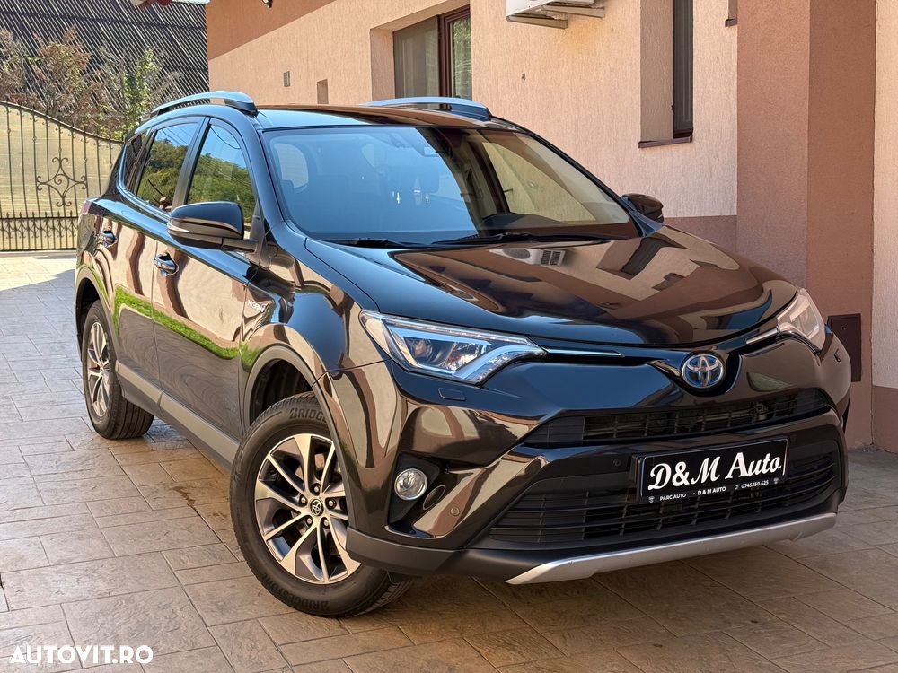 Toyota RAV4 - 4
