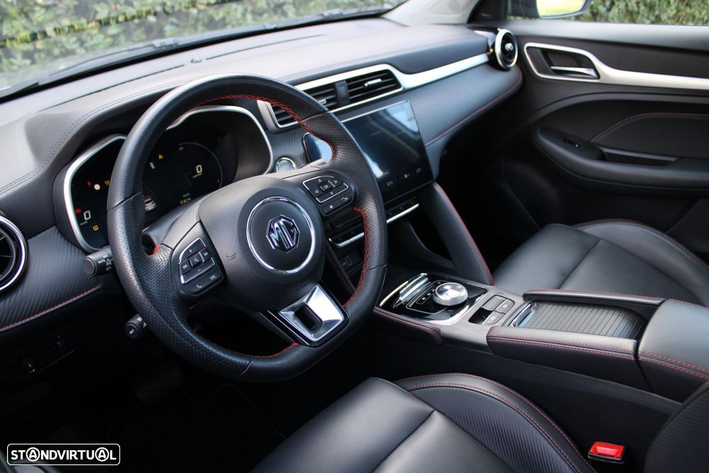 MG ZS EV 72.6 kWh Luxury - 12