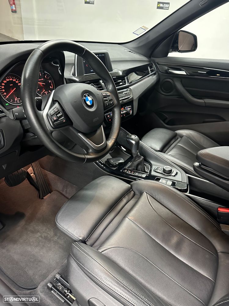 BMW X1 18 d sDrive Auto Line Sport - 12