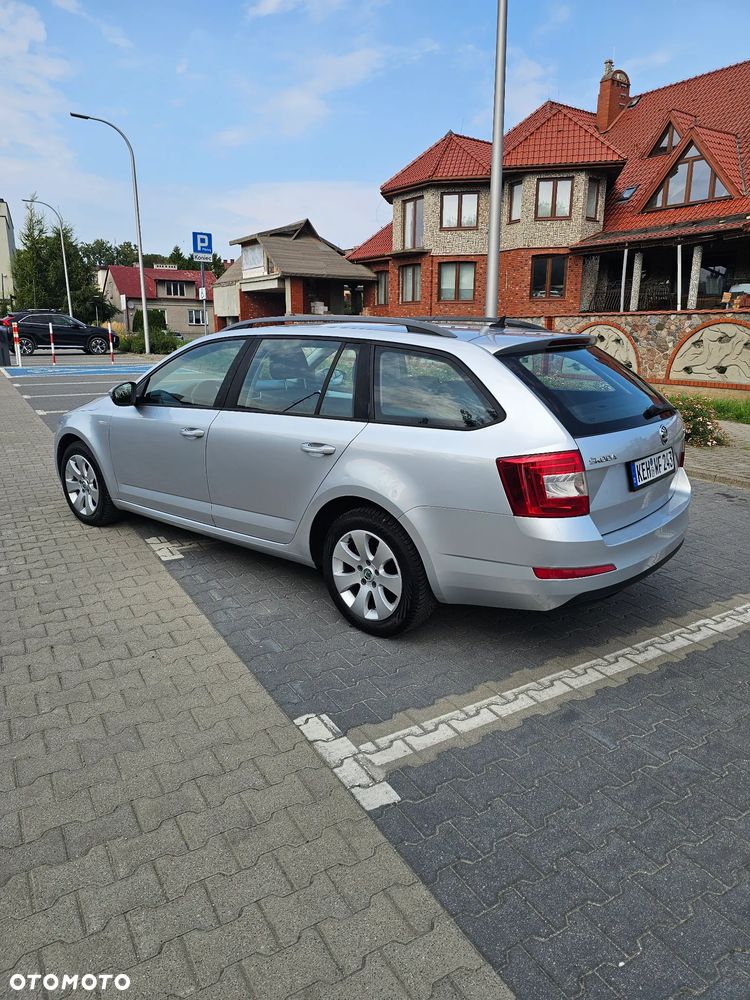 Skoda Octavia 1.6 TDI Green tec Active - 6