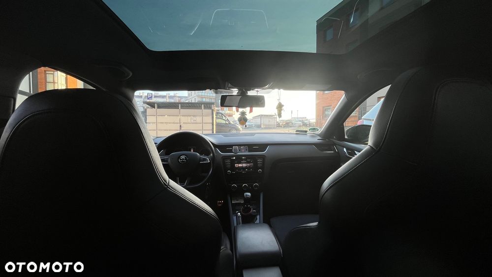 Skoda Octavia 2.0 TDI RS - 10