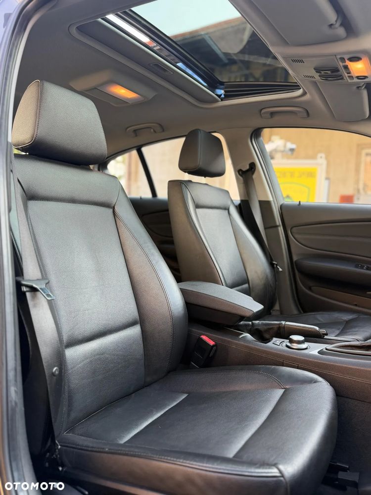 BMW Seria 1 123d DPF Edition Sport - 15
