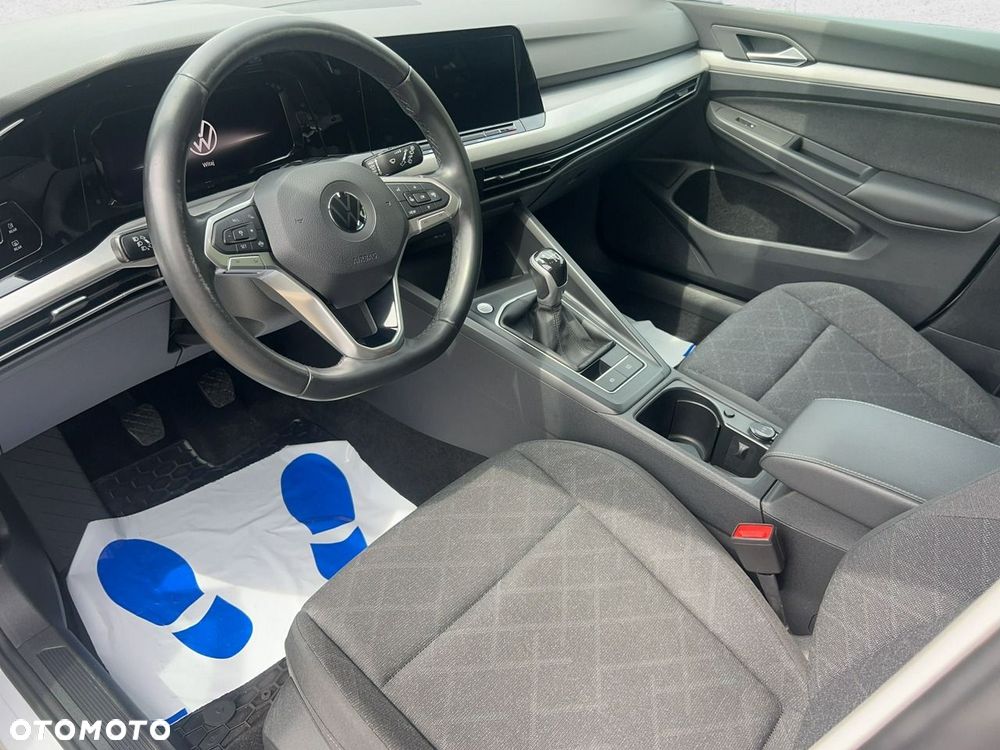 Volkswagen Golf - 12