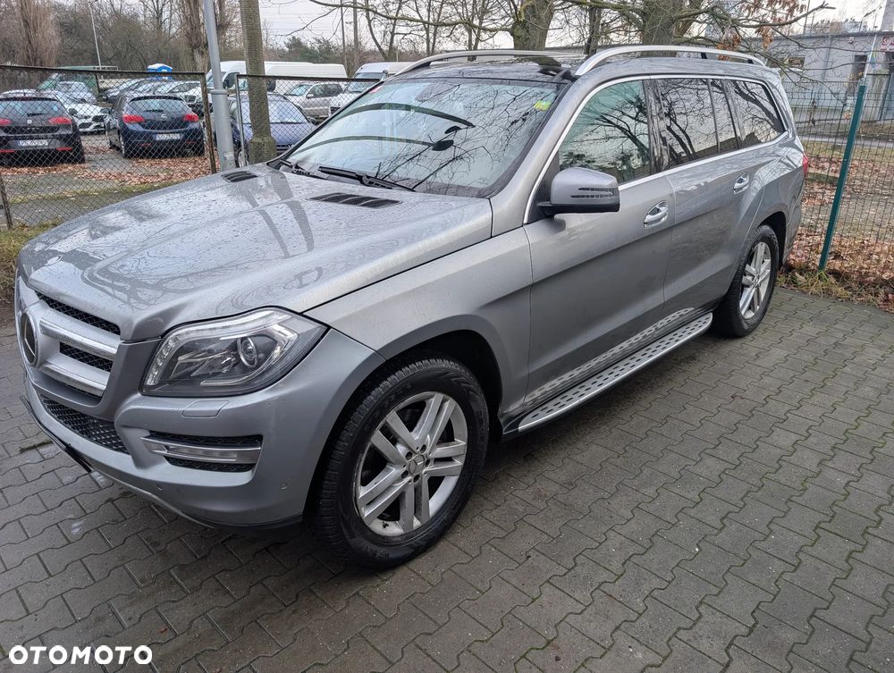 Mercedes-Benz GL 350 BlueTEC 4-Matic - 5