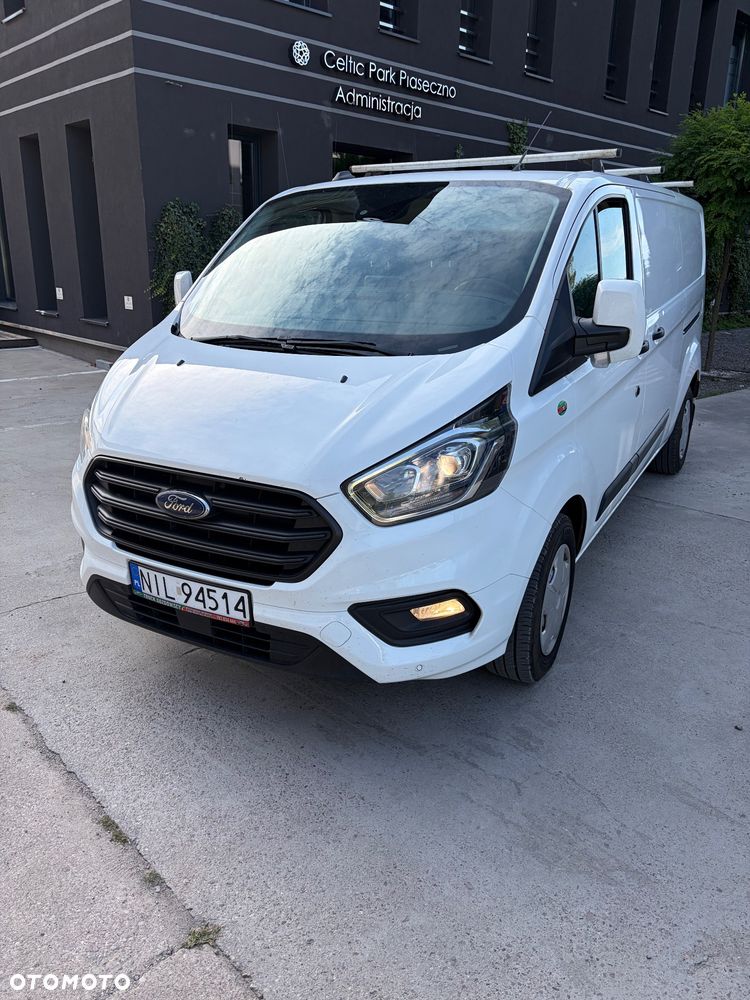 Ford Transit Custom 320 L2H1 Ambiente (bryg.) - 4