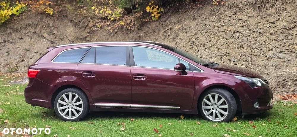 Toyota Avensis - 4