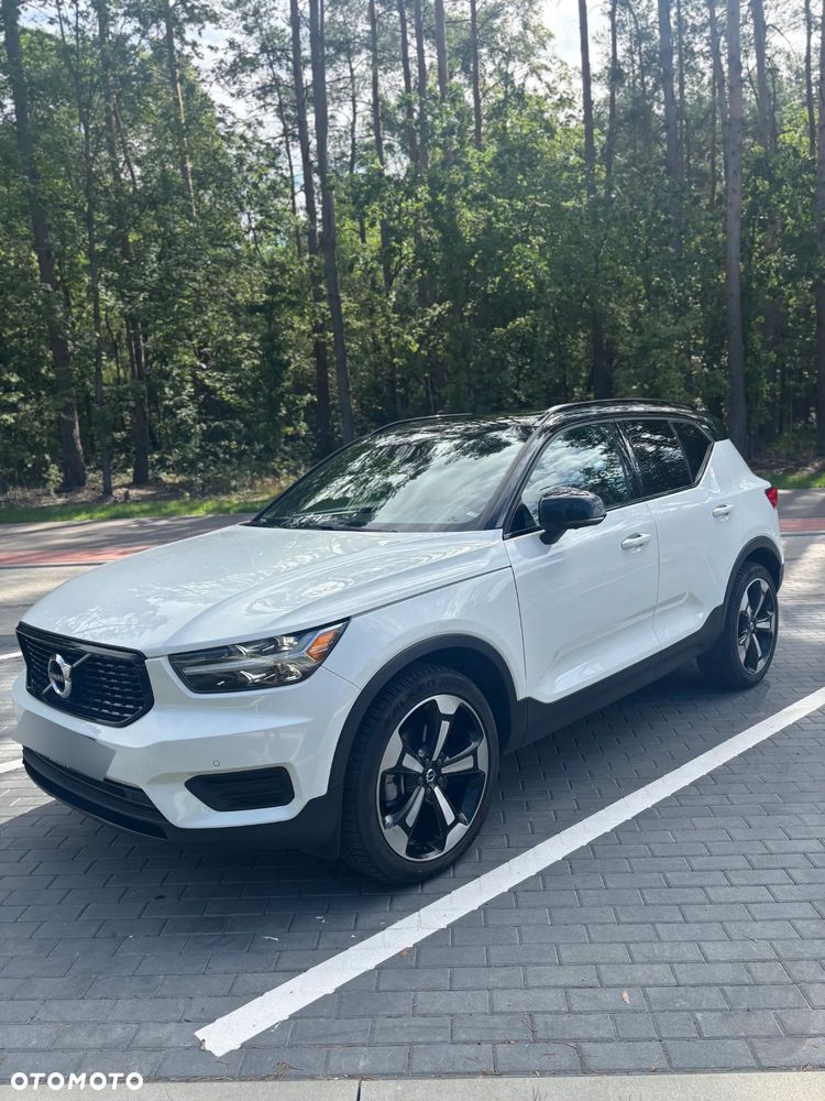 Volvo XC 40 T5 AWD Geartronic R-Design - 1