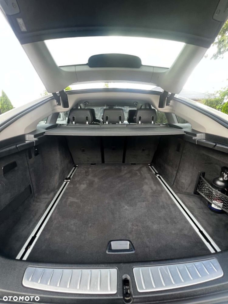 BMW Seria 3 318d Luxury Line - 38