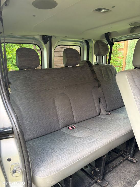 Renault Trafic L1H1 Passenger Lux - 9