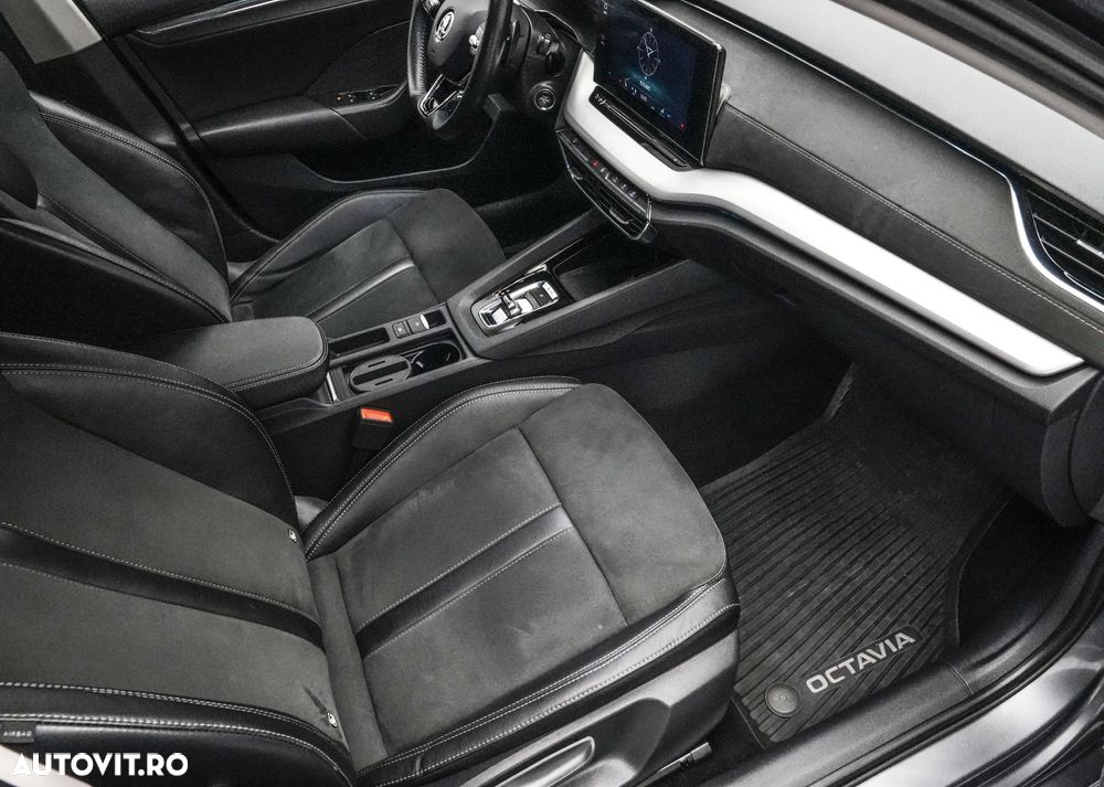 Skoda Octavia 2.0 TDI DSG 4X4 Style - 12