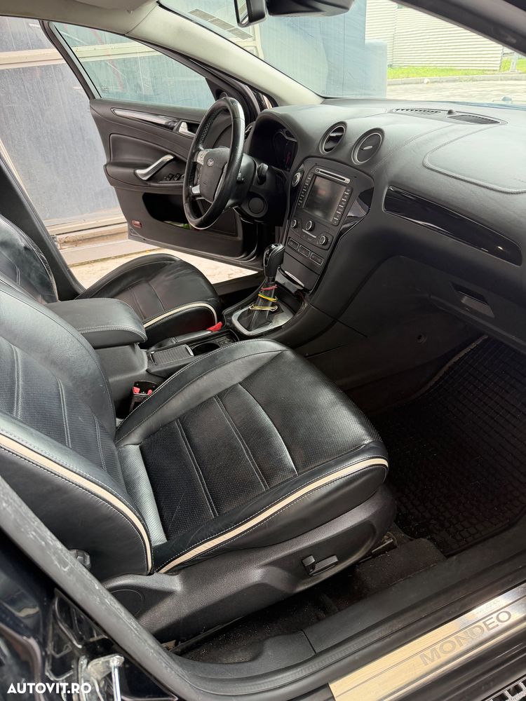 Ford Mondeo - 10