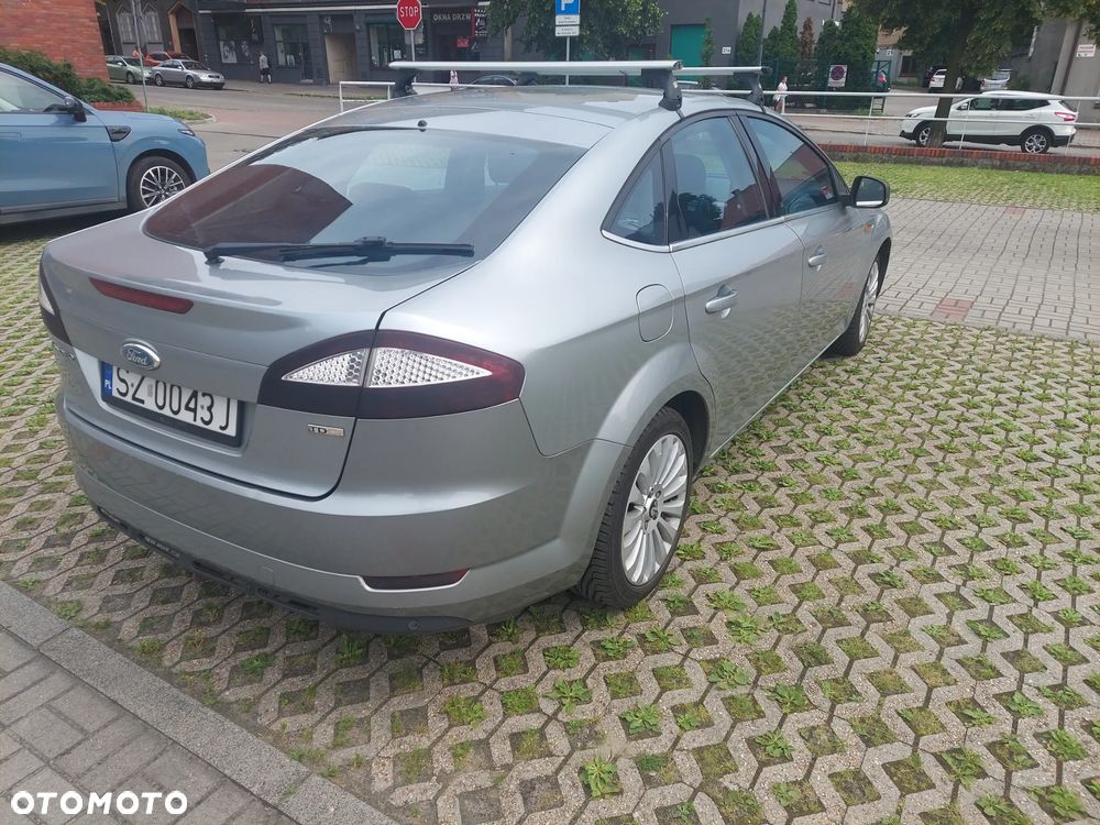 Ford Mondeo 2.0 TDCi Titanium - 4