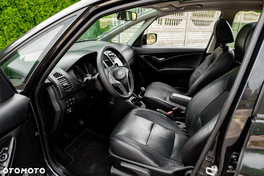Hyundai ix20 1.4 Premium blue - 24
