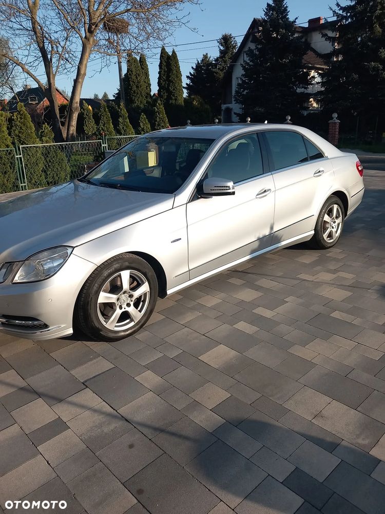 Mercedes-Benz Klasa E 200 BlueTEC 7G-TRONIC Elegance - 15