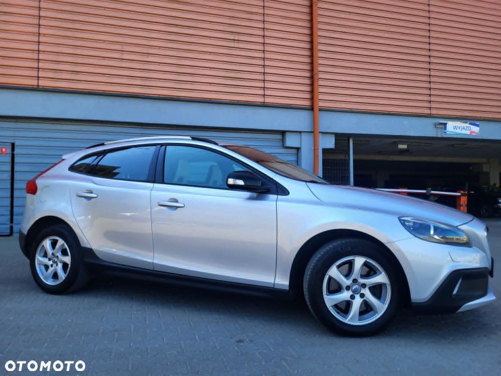 Volvo V40 Cross Country D2 Summum - 14