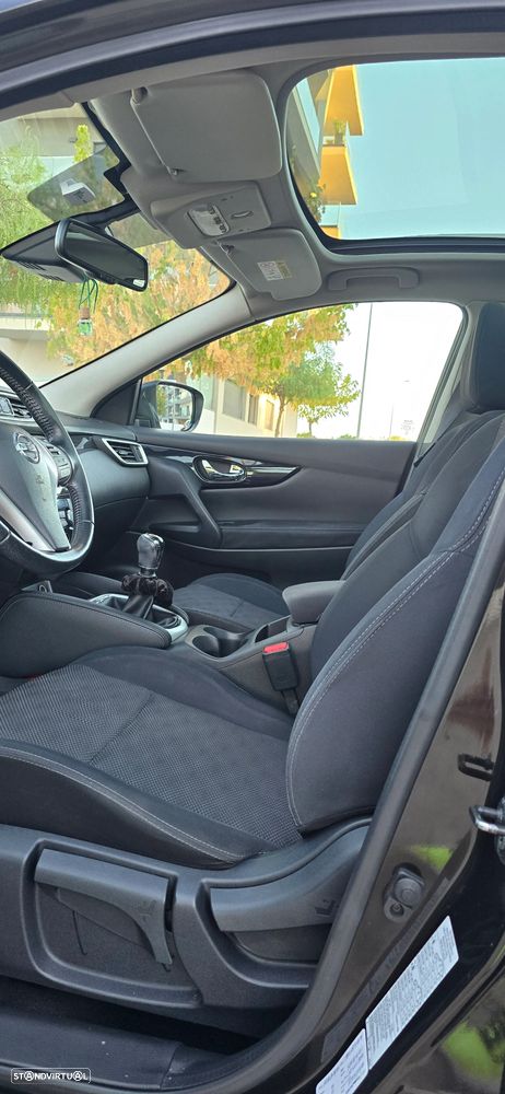 Nissan Qashqai 1.5 dCi Tekna - 9