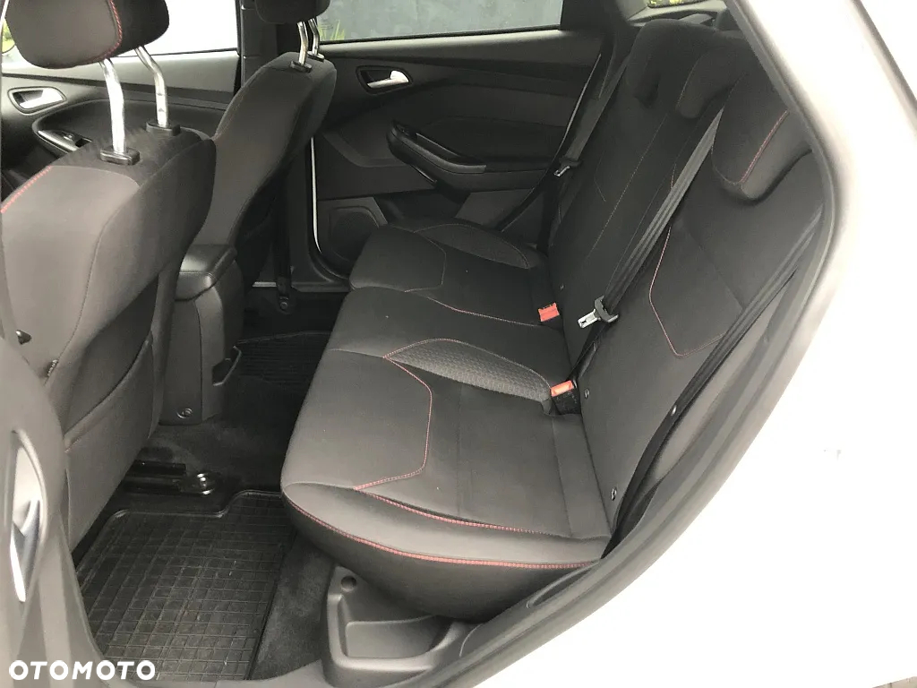 Ford Focus 1.5 EcoBoost ST-Line ASS - 10