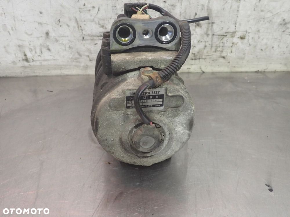 SPRĘŻARKA KLIMATYZACJI MERCEDES W124 E300 2.3 1021310101 - 4