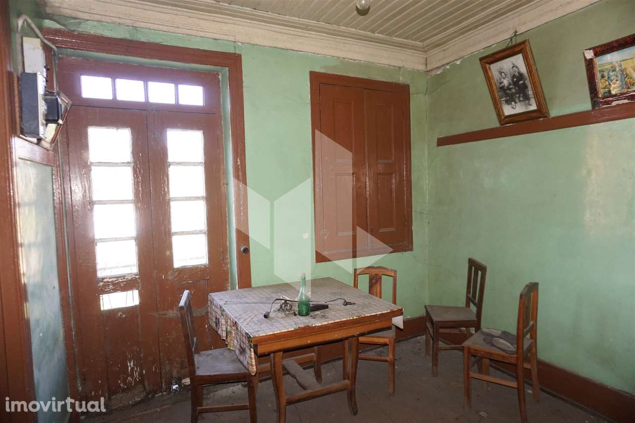 Moradia para Restaurar T2 Venda em Lajeosa do Dão,Tondela - Grande imagem: 3/16