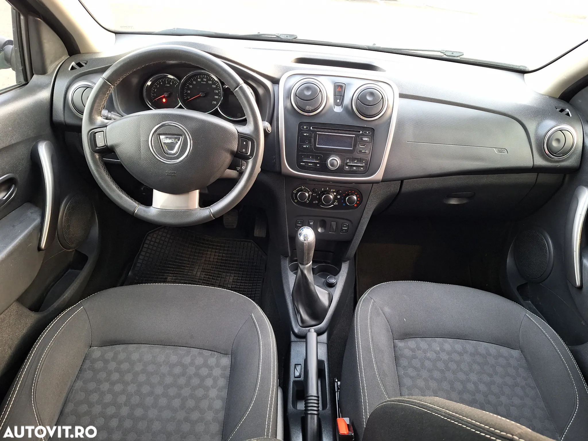Dacia Logan 1.5 dCi Prestige - 4
