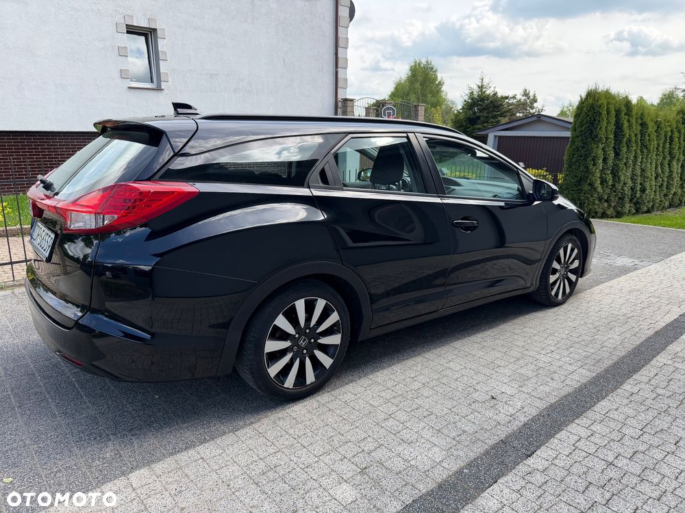 Honda Civic 1.6 i-DTEC Executive Navi - 11