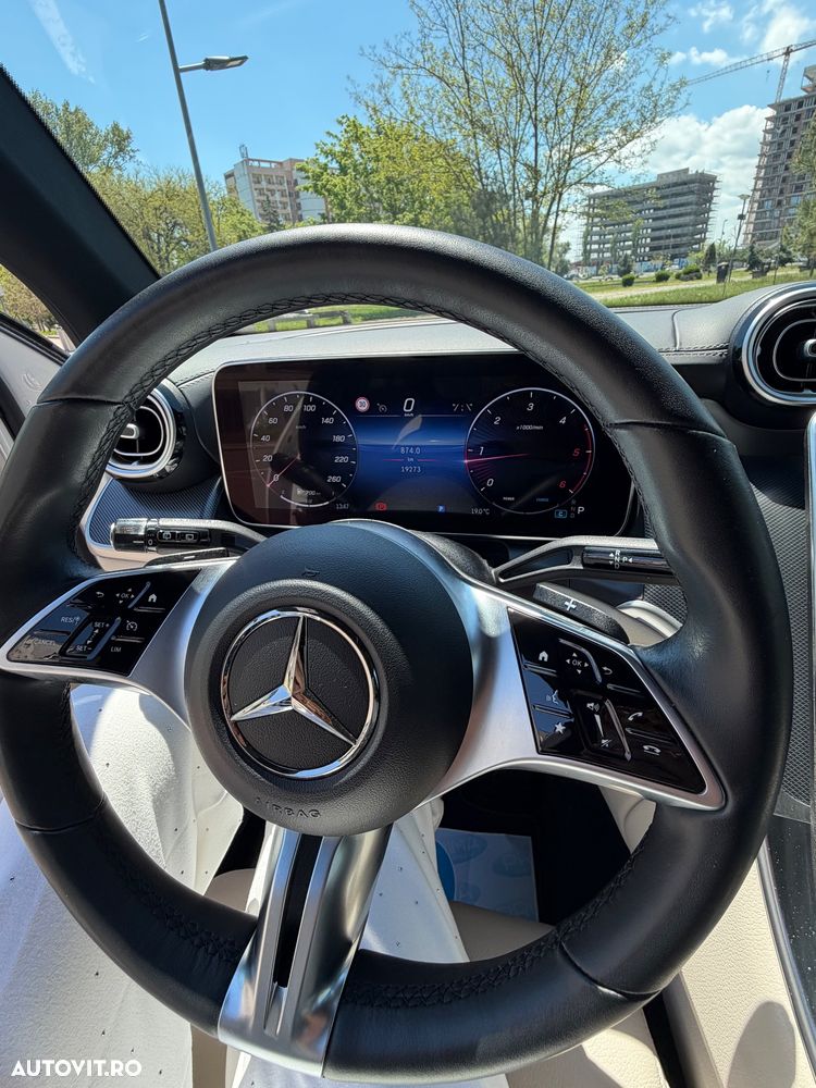 Mercedes-Benz GLC 220 d 4MATIC MHEV - 11
