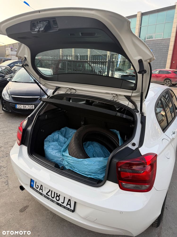 BMW Seria 1 114i - 16