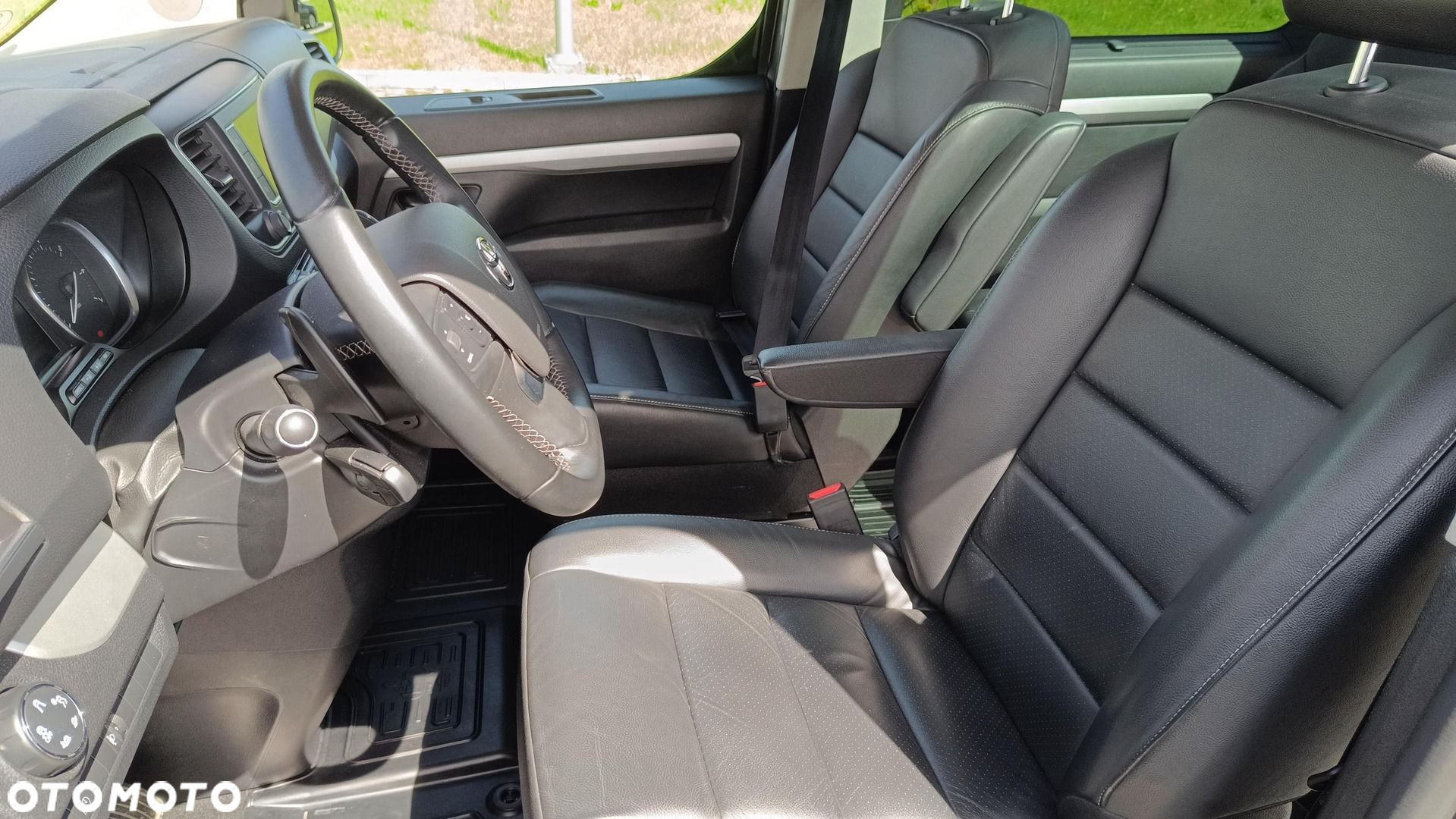 Toyota Proace Verso 2.0 D4-D Long VIP - 15
