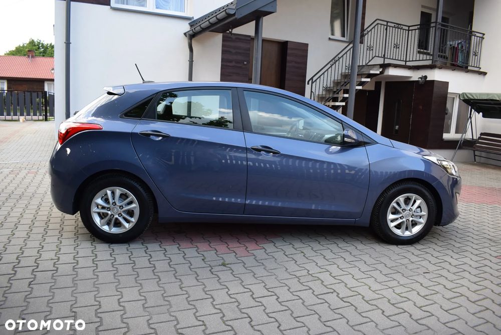 Hyundai i30 1.4 Intro Edition - 6