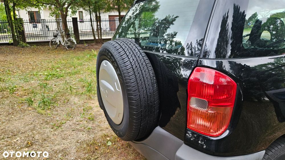 Toyota RAV4 1.8 VVT-i 4x2 - 26