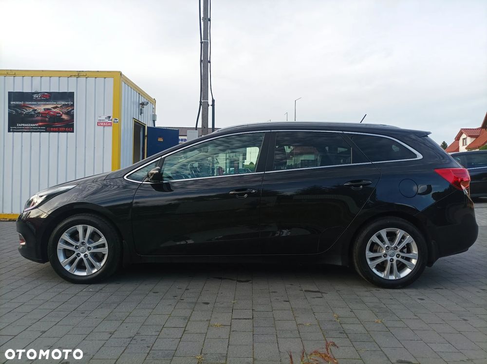 Kia Ceed 1.6 CRDi 128 ISG Platinum Edition - 15