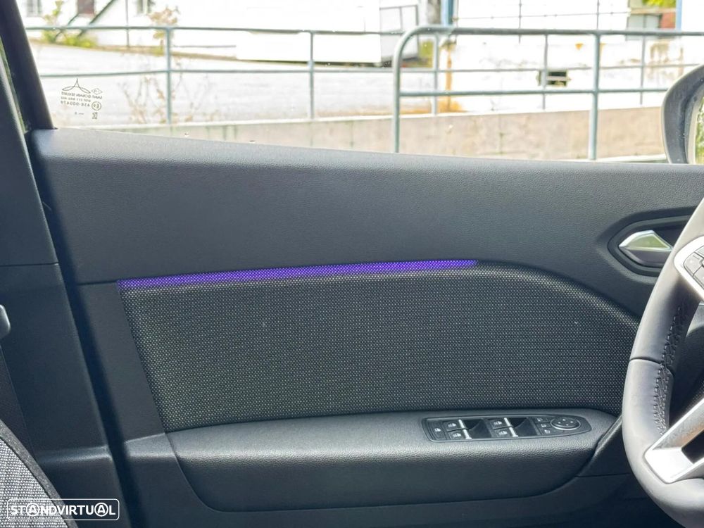 Renault Captur 1.0 TCe Techno - 26