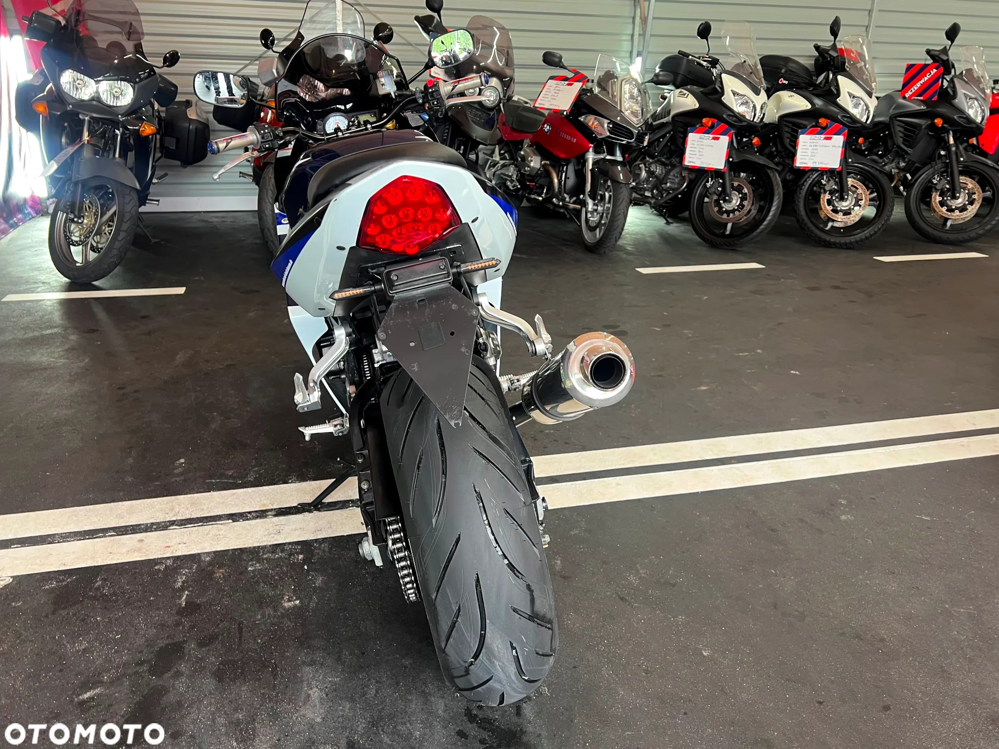 Suzuki GSX-R - 12