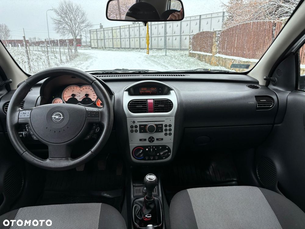 Opel Corsa 1.2 16V Edition - 20