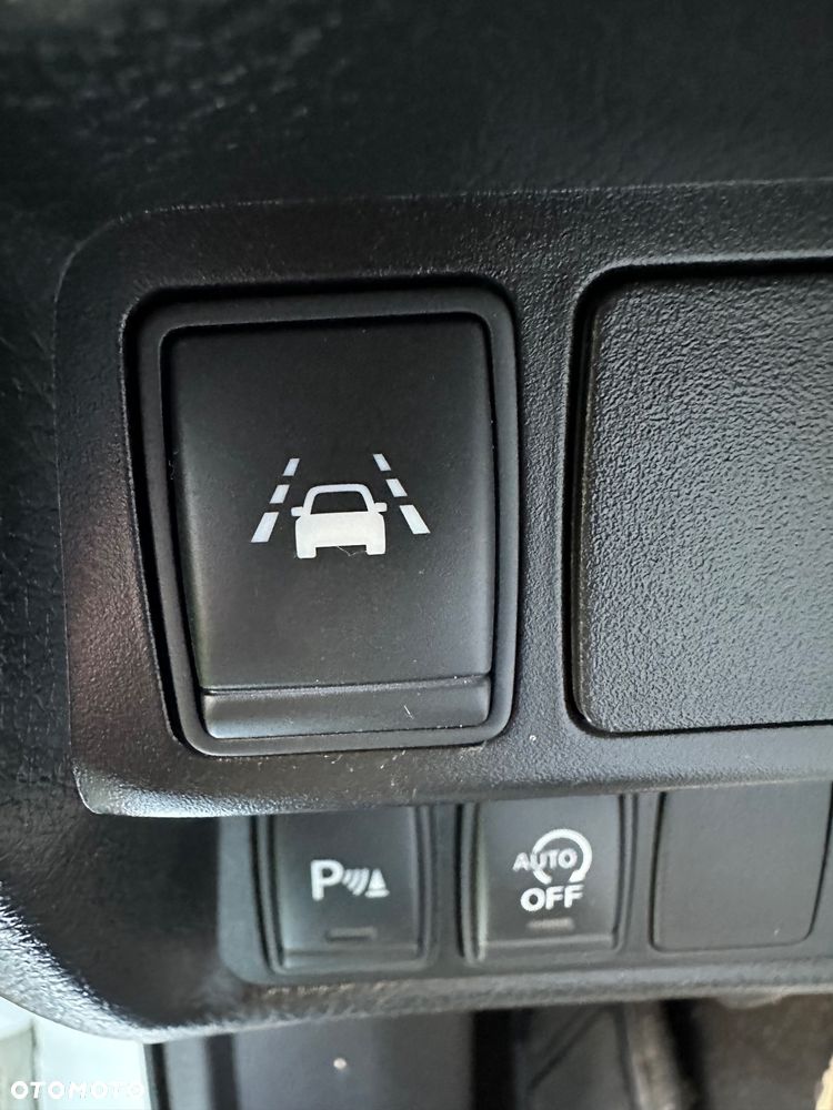 Nissan Qashqai - 17