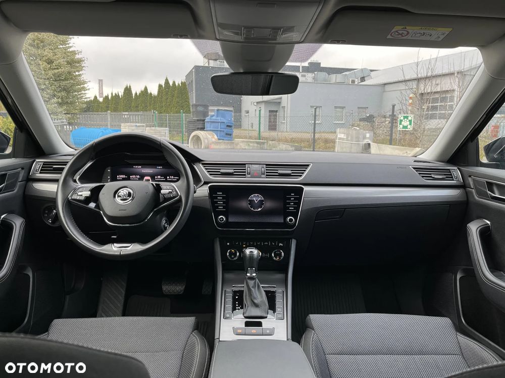 Skoda Superb 2.0 TDI DSG Style - 30