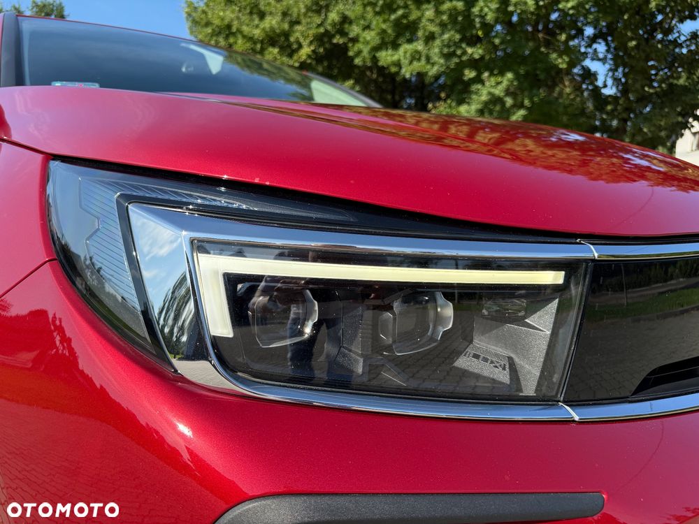 Opel Grandland X 1.2 T GPF Design&Tech S&S - 33