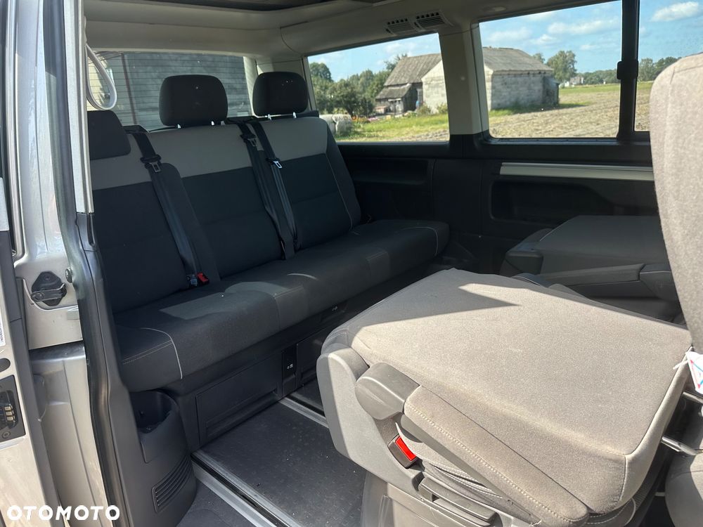 Volkswagen California - 28