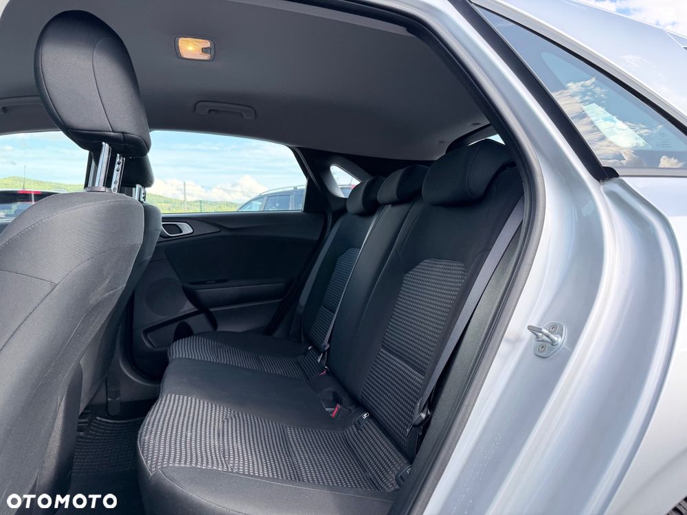 Kia Ceed 1.6 CRDi SCR S - 15