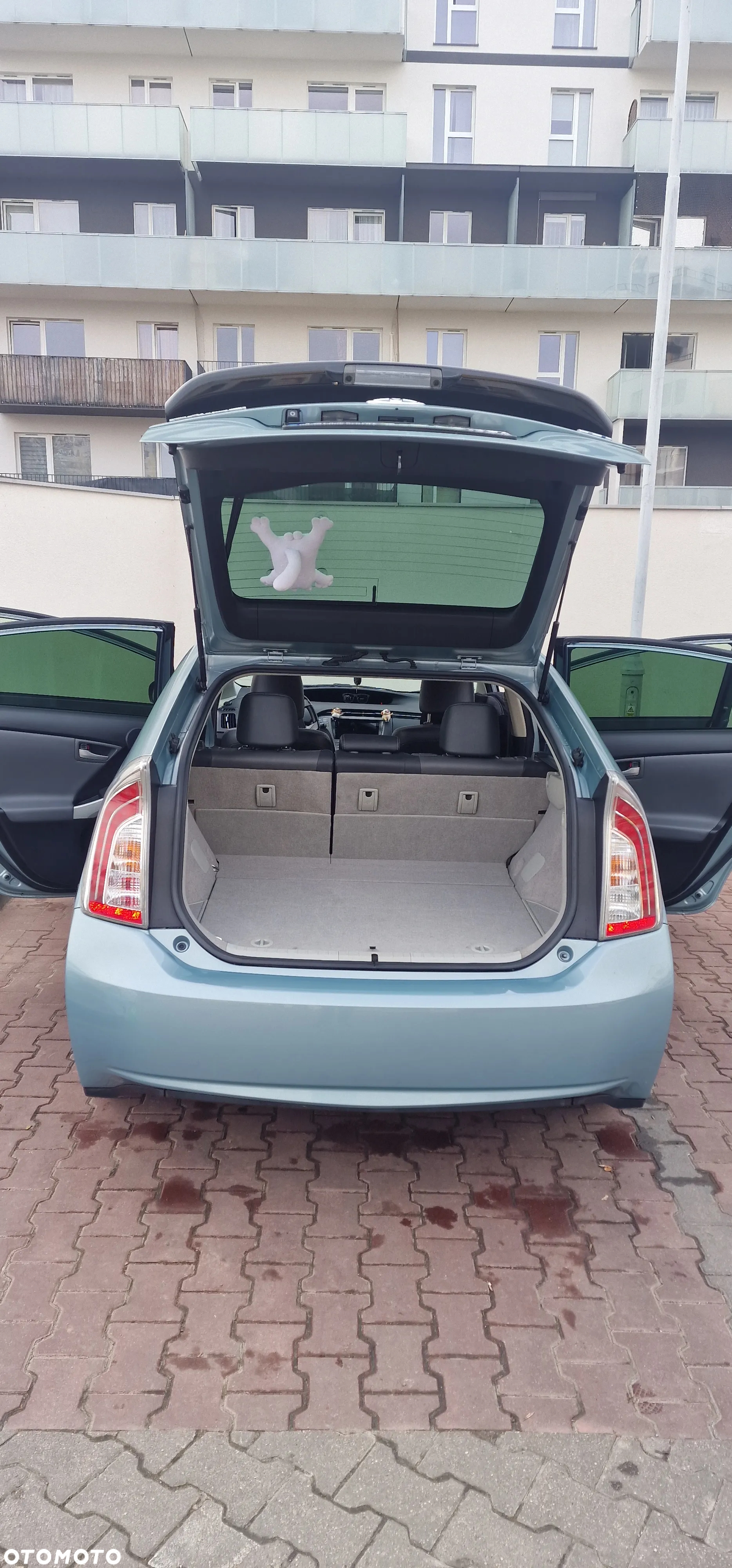 Toyota Prius - 28