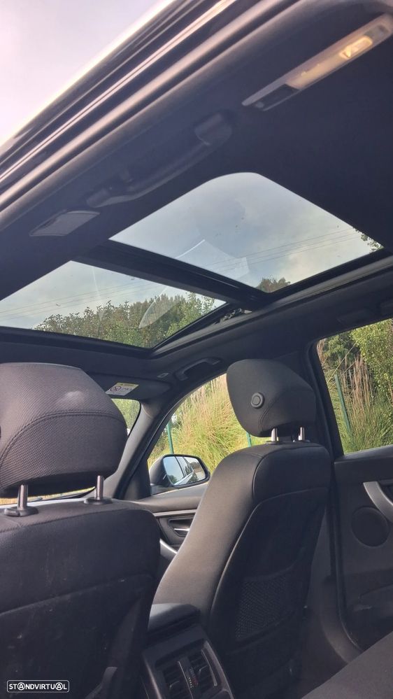BMW 320 d Auto Line Luxury - 26