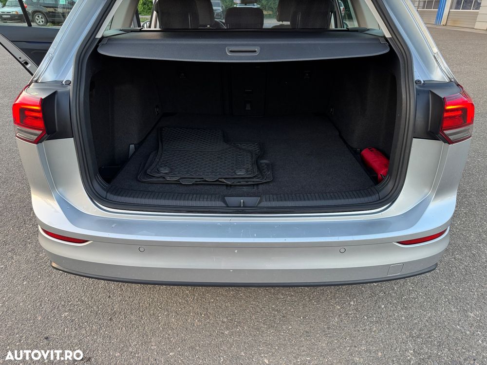 Volkswagen Golf 2.0 TDI SCR Life - 40